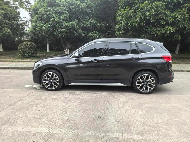 BMW X1 2021 Restyling xDrive25Li Premium Class interior photo 7