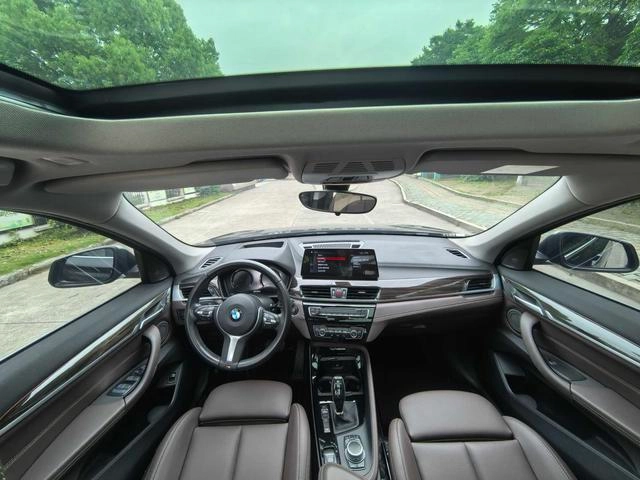 BMW X1 2021 Restyling xDrive25Li Premium Class interior photo 8