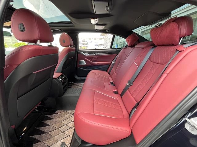 BMW 5 Series 2022 Restyling 525Li M Sports suit interior photo 16