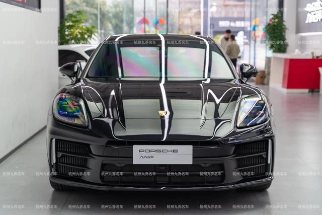 Porsche Panamera 2024 Panamera Executive extended version 2.9T exterior photo 2