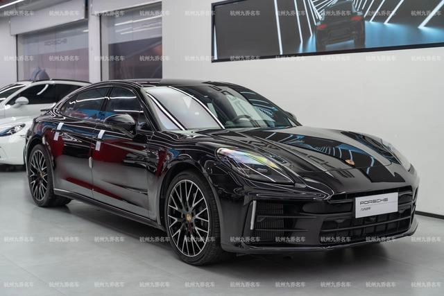 Porsche Panamera 2024 Panamera Executive extended version 2.9T exterior photo 3