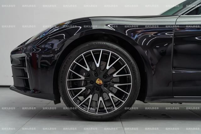 Porsche Panamera 2024 Panamera Executive extended version 2.9T exterior photo 9