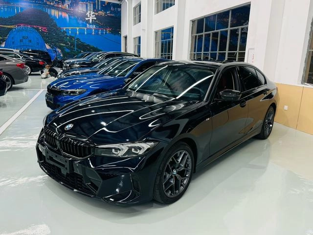 BMW 3 Series 2025 330Li M Traje nocturno deportivo Yao exterior foto 2