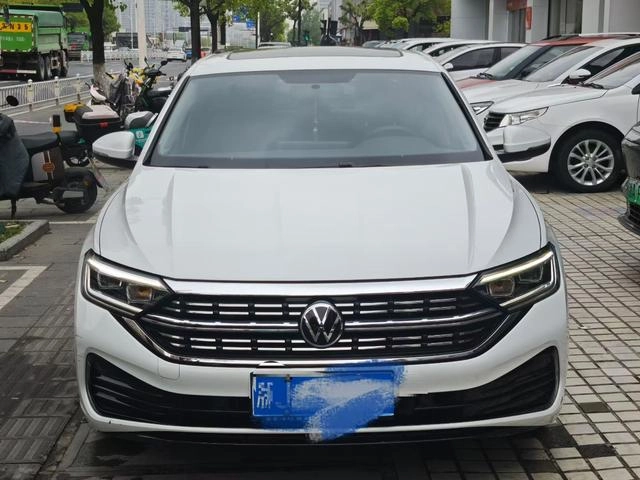 Volkswagen Sagitar 2023 280TSI DSG Premium Edition Lite exterior photo 3