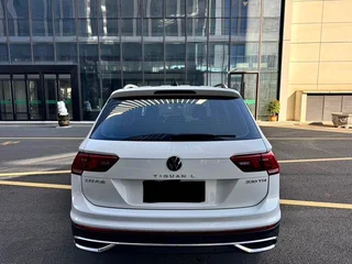 Volkswagen Tiguan L 2022 330TSI Auto Two-Drive Smart Edition exterior photo 4