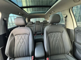 Volkswagen Tiguan L 2022 330TSI Auto Two-Drive Smart Edition interior photo 18