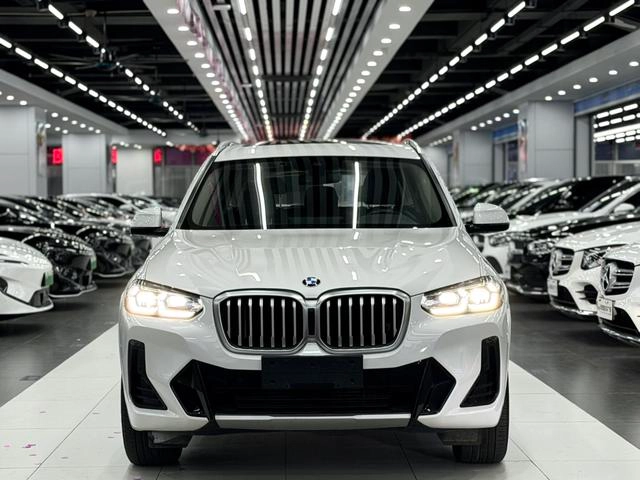 BMW X3 2022 xDrive25i M Sports suit exterior photo 2