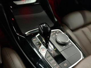 BMW X3 2022 xDrive25i M Sports suit interior photo 15