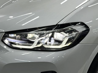 BMW X3 2022 xDrive25i M Sports suit interior photo 18