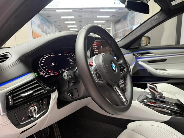 BMW M5 2021 M5 интерьер фото 11