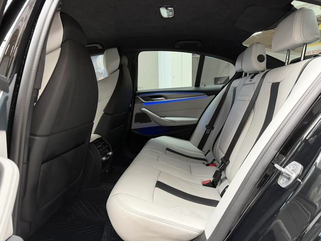 BMW M5 2021 M5 интерьер фото 14