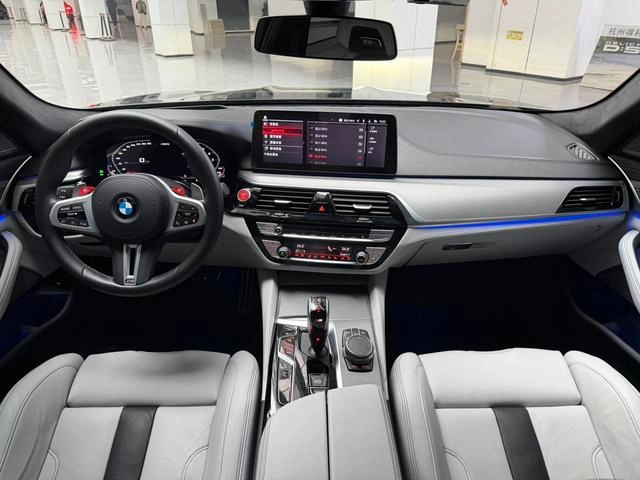 BMW M5 2021 M5 интерьер фото 15
