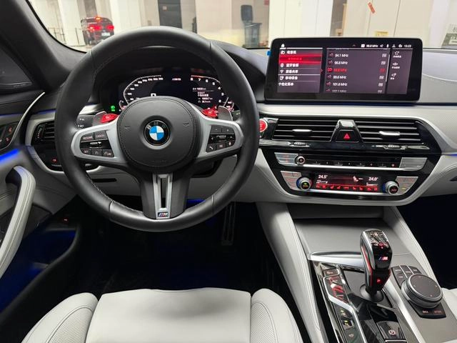 BMW M5 2021 M5 интерьер фото 16