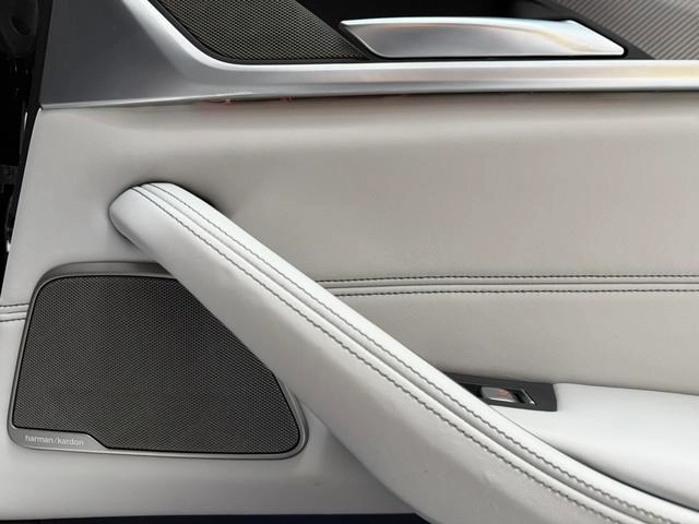 BMW M5 2021 M5 интерьер фото 18