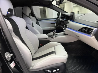 BMW M5 2021 M5 интерьер фото 20