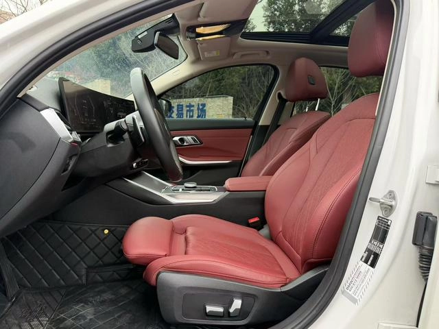 BMW 3 Series 2023 325Li M Sports Night Suit interior photo 6
