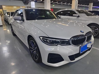 BMW 3 Series 2022 320Li M Sports suit exterior photo 3