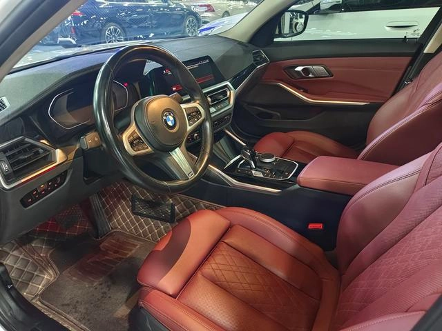 BMW 3 Series 2022 320Li M Sports suit exterior photo 4