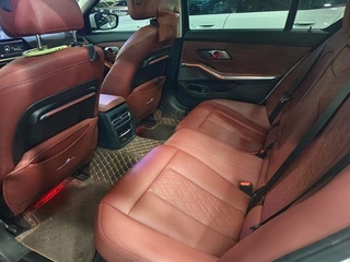 BMW 3 Series 2022 320Li M Sports suit exterior photo 5
