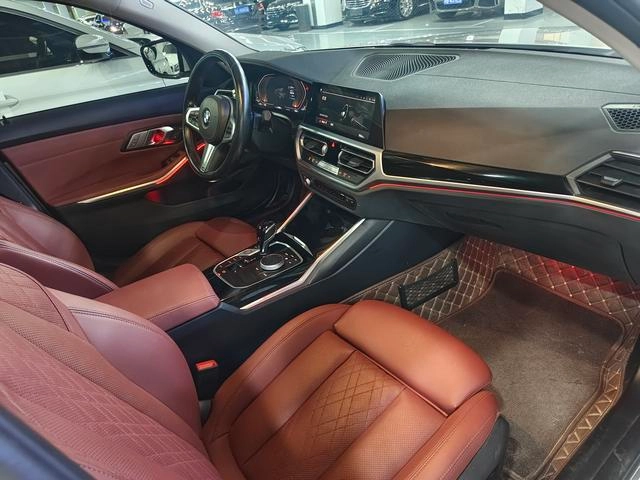 BMW 3 Series 2022 320Li M Sports suit exterior photo 6