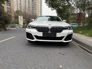 BMW 5 Series 2021 Restyling 525Li M Sports suit exterior photo 3