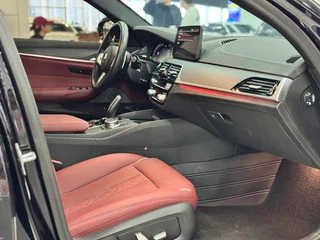 BMW 5 Series 2023 530Li Leading Type Luxury Set exterior photo 8