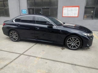 BMW 3 Series 2025 325Li M Sports suit interior photo 9