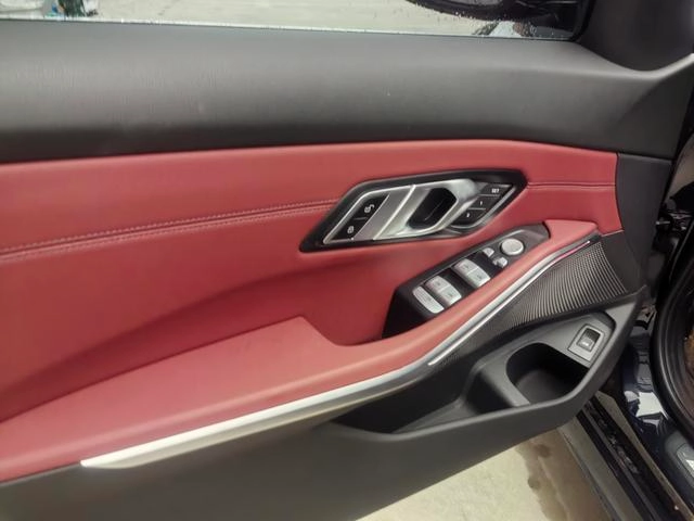 BMW 3 Series 2025 325Li M Sports suit interior photo 13