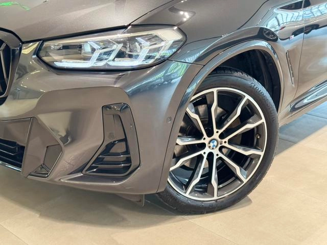 BMW X3 2023 xDrive30i Лидирующий M Ночной костюм экстерьер фото 5