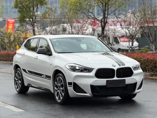 BMW X2 2022 xDrive25i Obsidian Night Edition exterior photo 3