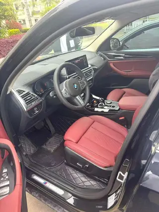 BMW X3 2022 Restyling xDrive25i M Sports suit interior photo 9