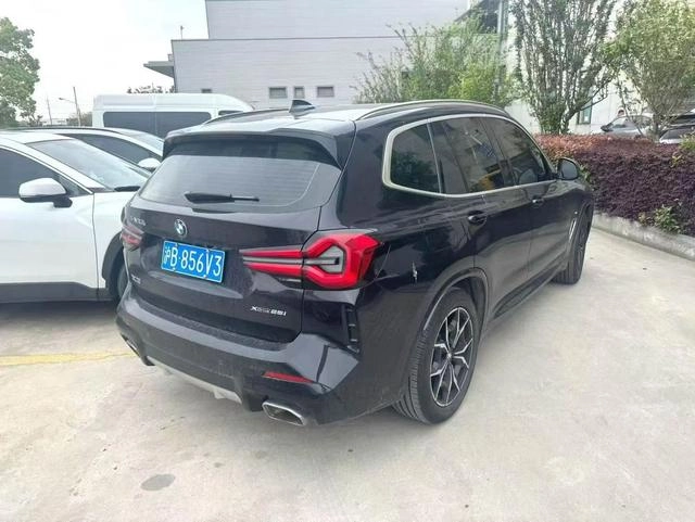 BMW X3 2022 Restyling xDrive25i M Sports suit interior photo 10