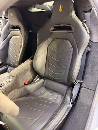 Maserati MC20 2023 3.0T Versión estándar interior foto 10