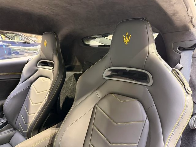 Maserati MC20 2023 3.0T Versión estándar interior foto 11