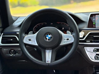 BMW 7 Series 2021 740Li Leading Type M Sports suit exterior photo 9