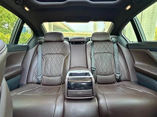 BMW 7 Series 2021 740Li Leading Type M Sports suit interior photo 12