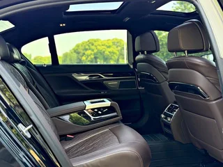 BMW 7 Series 2021 740Li Leading Type M Sports suit interior photo 14