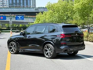 BMW X5 2023 xDrive30Li Tipo de lujo M Traje nocturno deportivo Yao interior foto 20 BMW X5 2023 xDrive30Li Tipo de lujo M Traje nocturno deportivo Yao interior foto 20