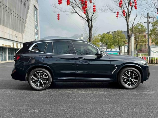BMW X3 2022 xDrive25i M Ensemble de sport extérieur photo 7