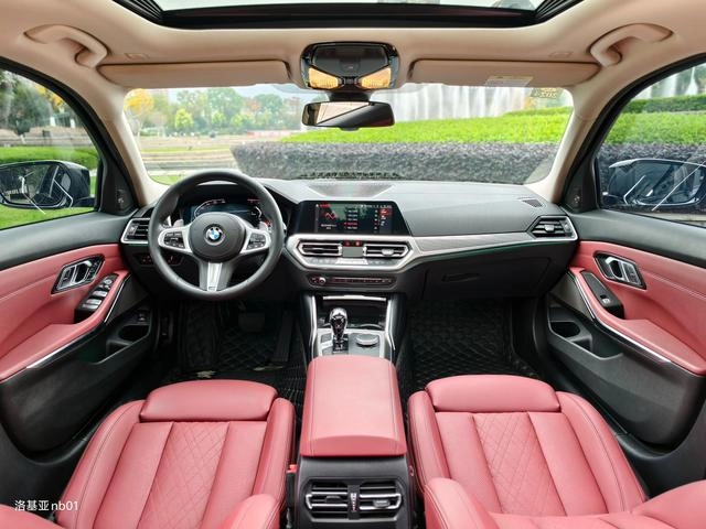 BMW 3 Series 2022 325i M Sports suit exterior photo 4