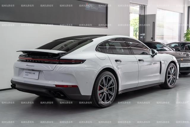 Porsche Panamera 2024 Panamera 2.9T exterior photo 6