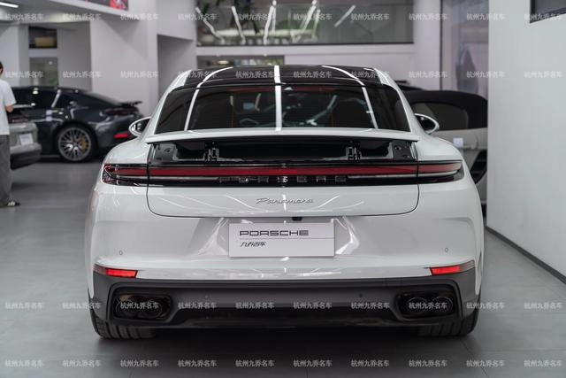 Porsche Panamera 2024 Panamera 2.9T exterior photo 7