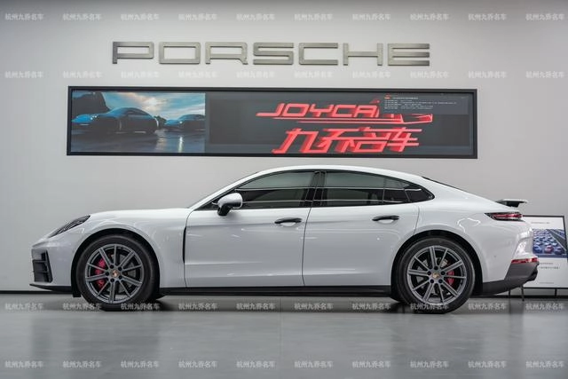 Porsche Panamera 2024 Panamera 2.9T exterior photo 8