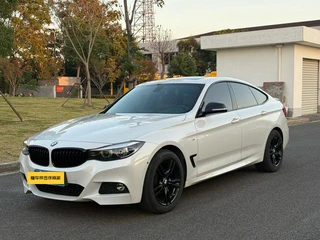 BMW 3 Series GT 2020 320i M Conjunto deportivo