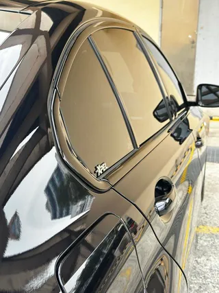 BMW 3 Series 2025 330Li M Set de nuit de sport extérieur photo 10