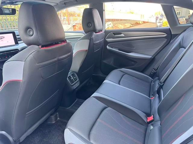 Volkswagen Lamando 2024 Lamando L 280TSI DSG Cool Spicy Edition interior photo 12 Volkswagen Lamando 2024 Lamando L 280TSI DSG Cool Spicy Edition interior photo 12