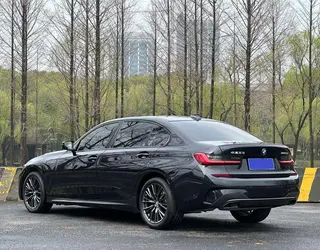 BMW 3 Series 2022 325Li M Sports Night Suit exterior photo 5