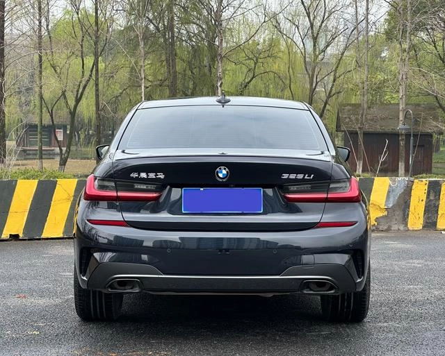 BMW 3 Series 2022 325Li M Sports Night Suit exterior photo 6