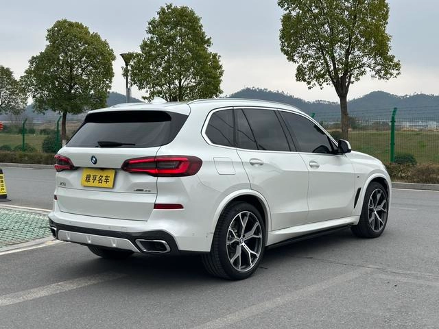 BMW X5 2022 xDrive40i Type de luxe M Ensemble de sport intérieur photo 14
