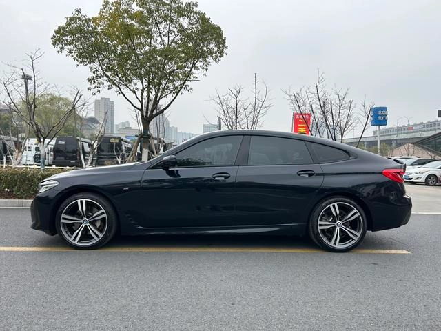 BMW 6 Series GT 2022 630i M Sports suit exterior photo 3